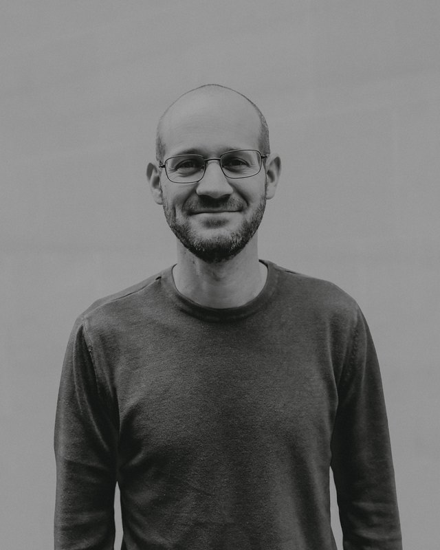 Portrait of Nim Benshalom